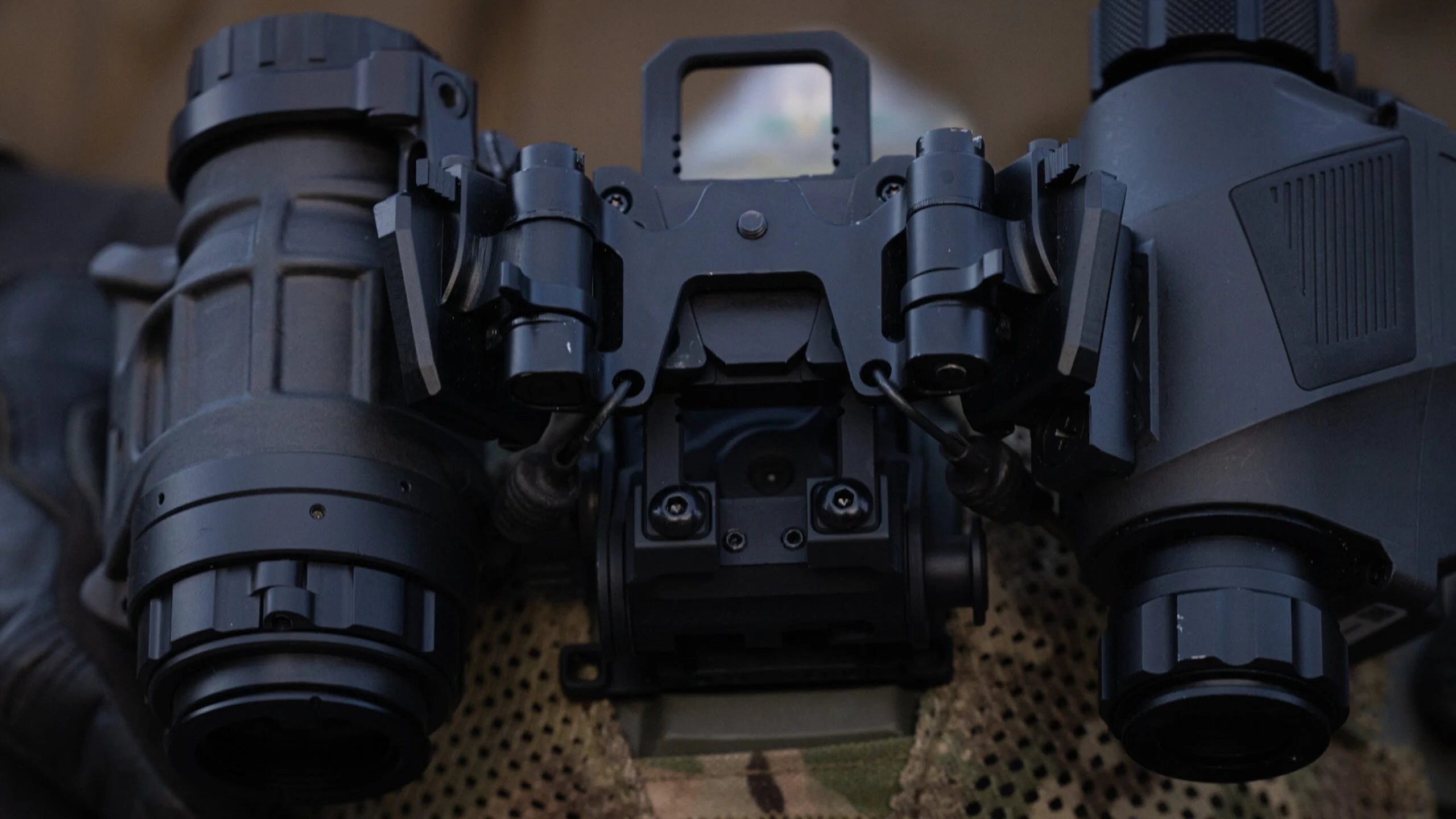 Falconclaw QDA (PVS-14 / THE-14), view 4